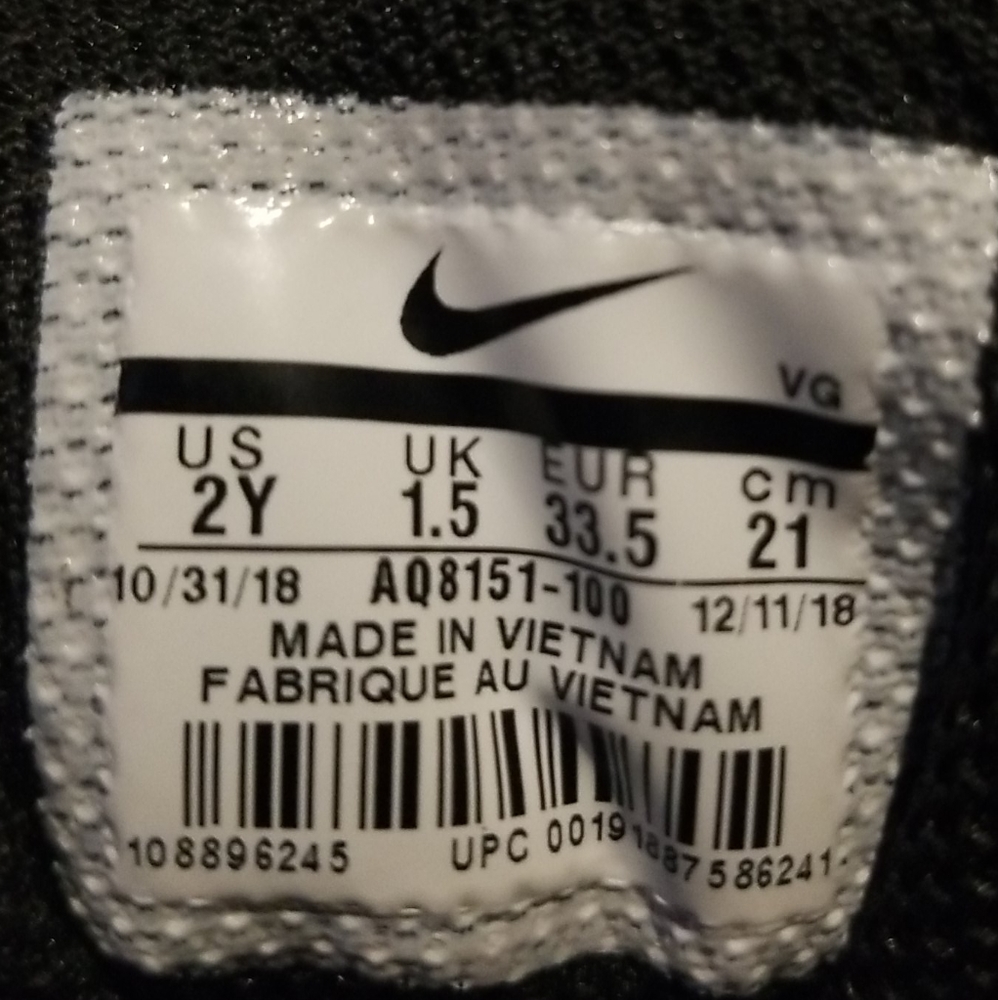 Nike Vapor Ultrafly II Keystone White Black AQ8151-100 Baseball Cleats Youth 2Y - Picture 6 of 6